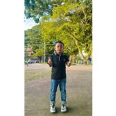 Bóng bầu dục Ti
